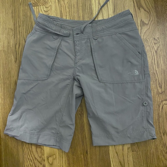 THE NORTH FACE women’s hiking shorts with adjustable length, gray, size 6 - Picture 1 of 5